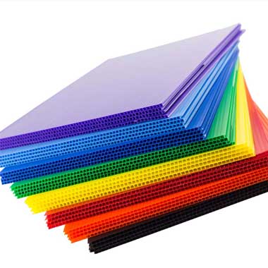 Hojas de varios colores de plástico corrugado fabricados en Vistech
